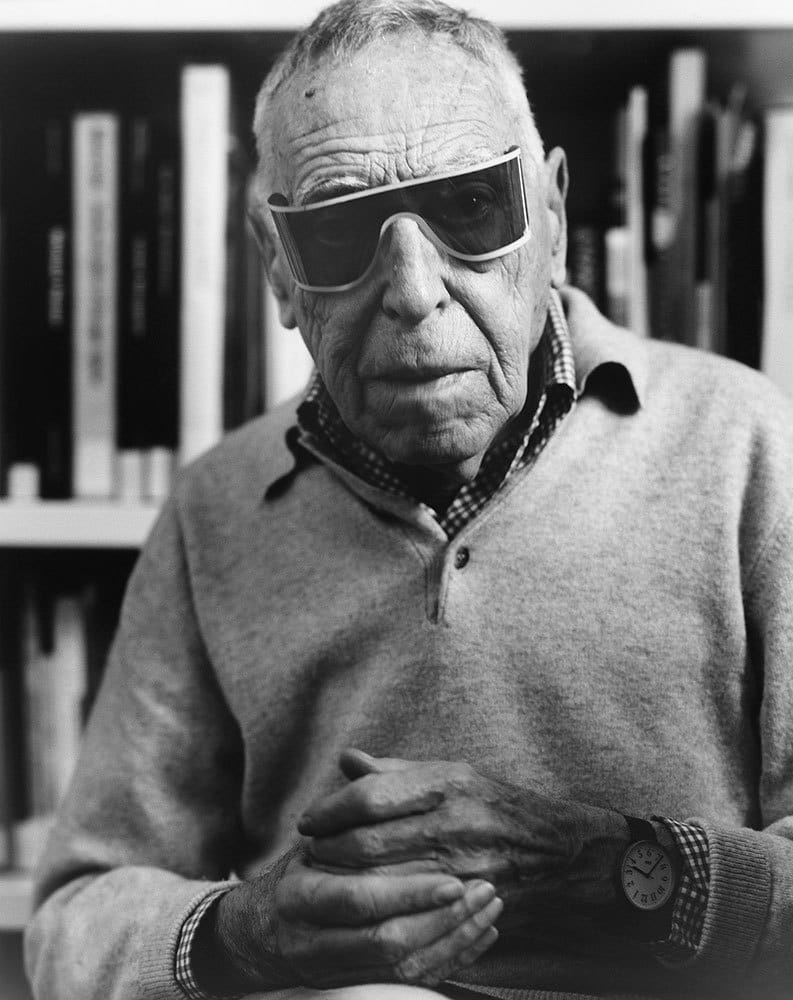 Shades without temples? Non c’è problema! Architect and designer Achille Castiglioni (1918-2002)